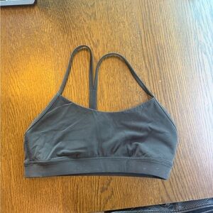 Black lululemon flow Y bra